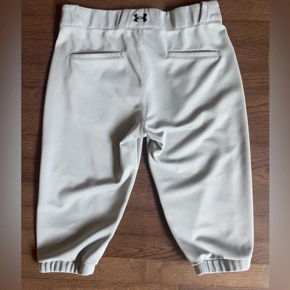 Under Armour Youth Gray Baseball Softball Knickers - Picture 2 of 3